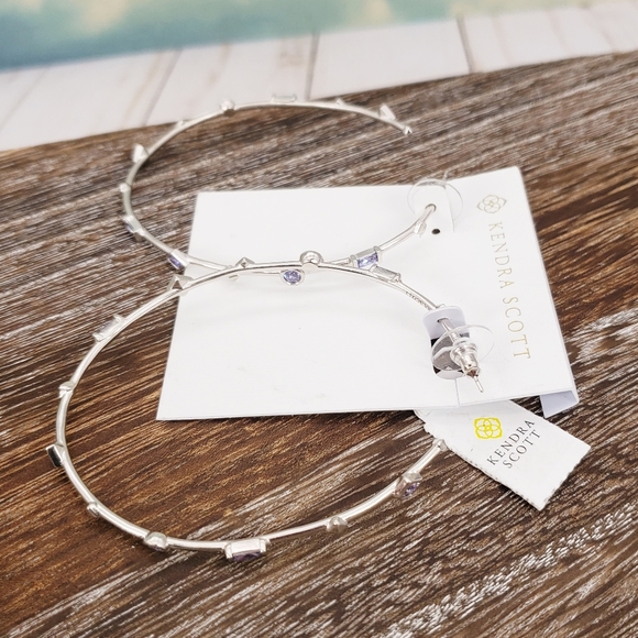 Kendra Scott Zella Hoops - Picture 4 of 6